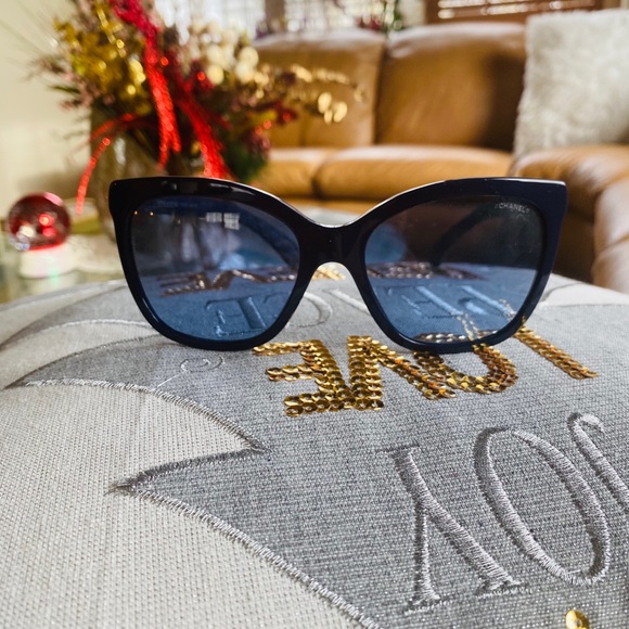 CHANEL Accessories - sold